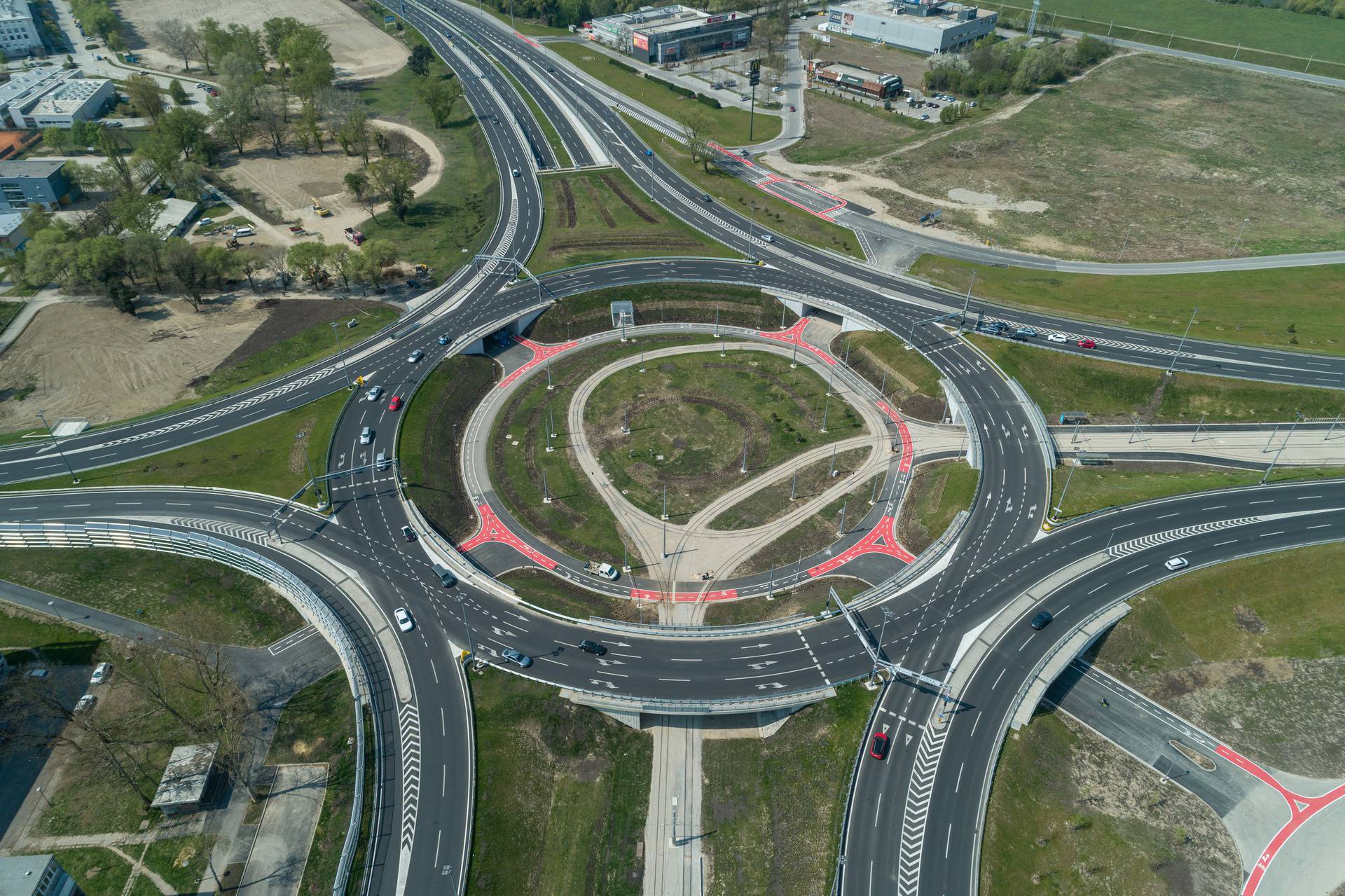 Obećao mostove, novu bolnicu, metro, tunel koji spaja Zagreb i Zagorje... Studije stoje u ladici