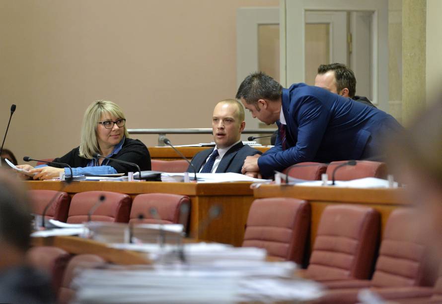 Tomislav Saucha se vratio u Sabor: "A od čega da živim?"