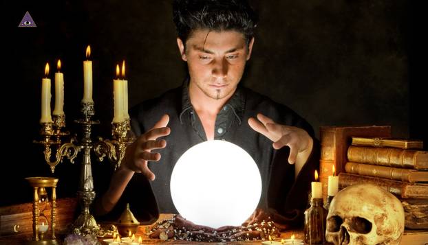FOTO Okultizam kroz stoljeća: Mračni rituali, tajne seanse, prizivanje mrtvih i nacizam...