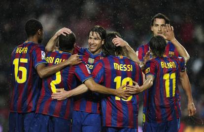 Nou Camp 'drhtao' do 63. min., Messi zabio dva gola