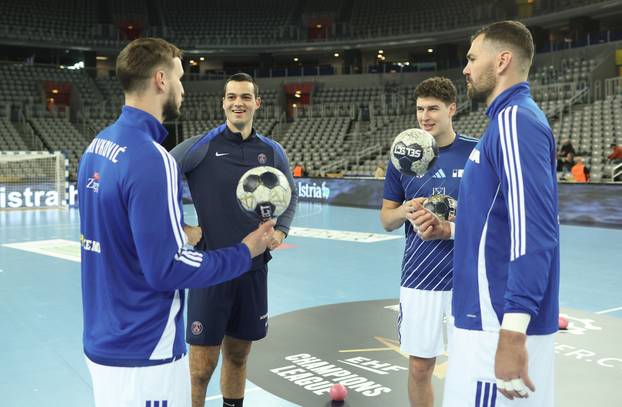Zagreb: Mateo Maraš iz Paris Saint-Germainea pozdravio se s rukometašima RK Zagreb 