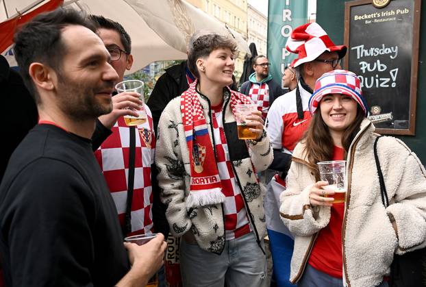 Prag:  Beckett irish  pub, gdje se hrvatski navijaci okupljaju prije utakmice