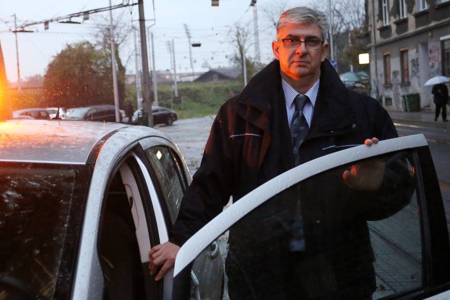 Nije se bojao: Kolegu i putnike spasio od nasilnika u tramvaju