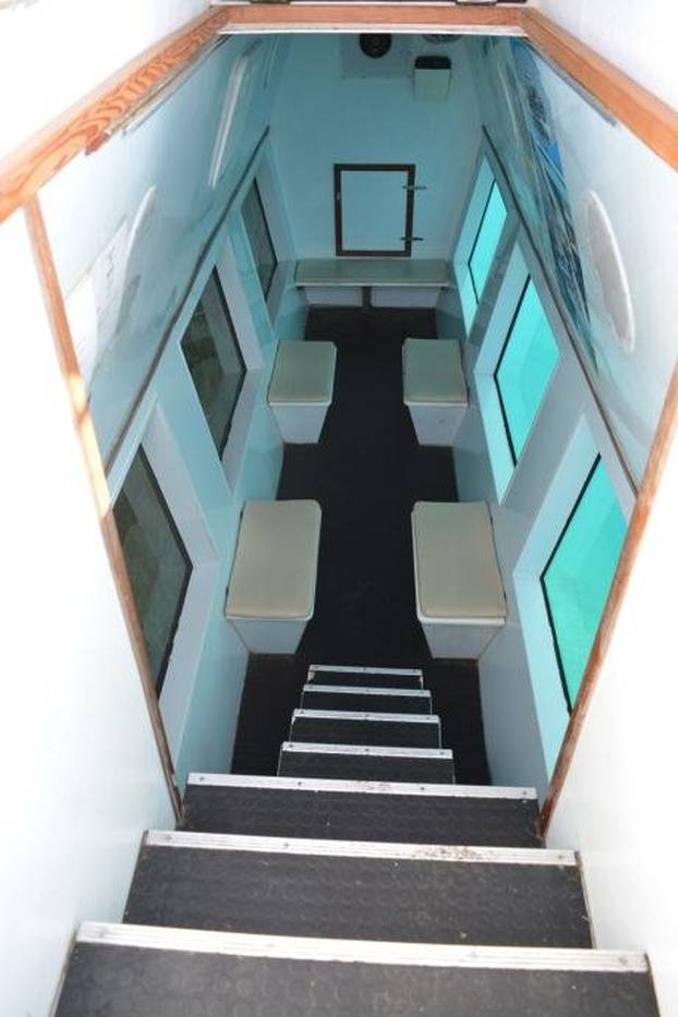 Hrvatica prodaje podmornicu