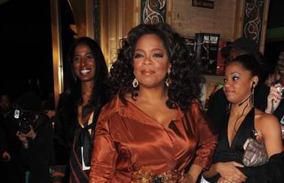 Oprah svoj višak  kilograma skida pravom garderobom