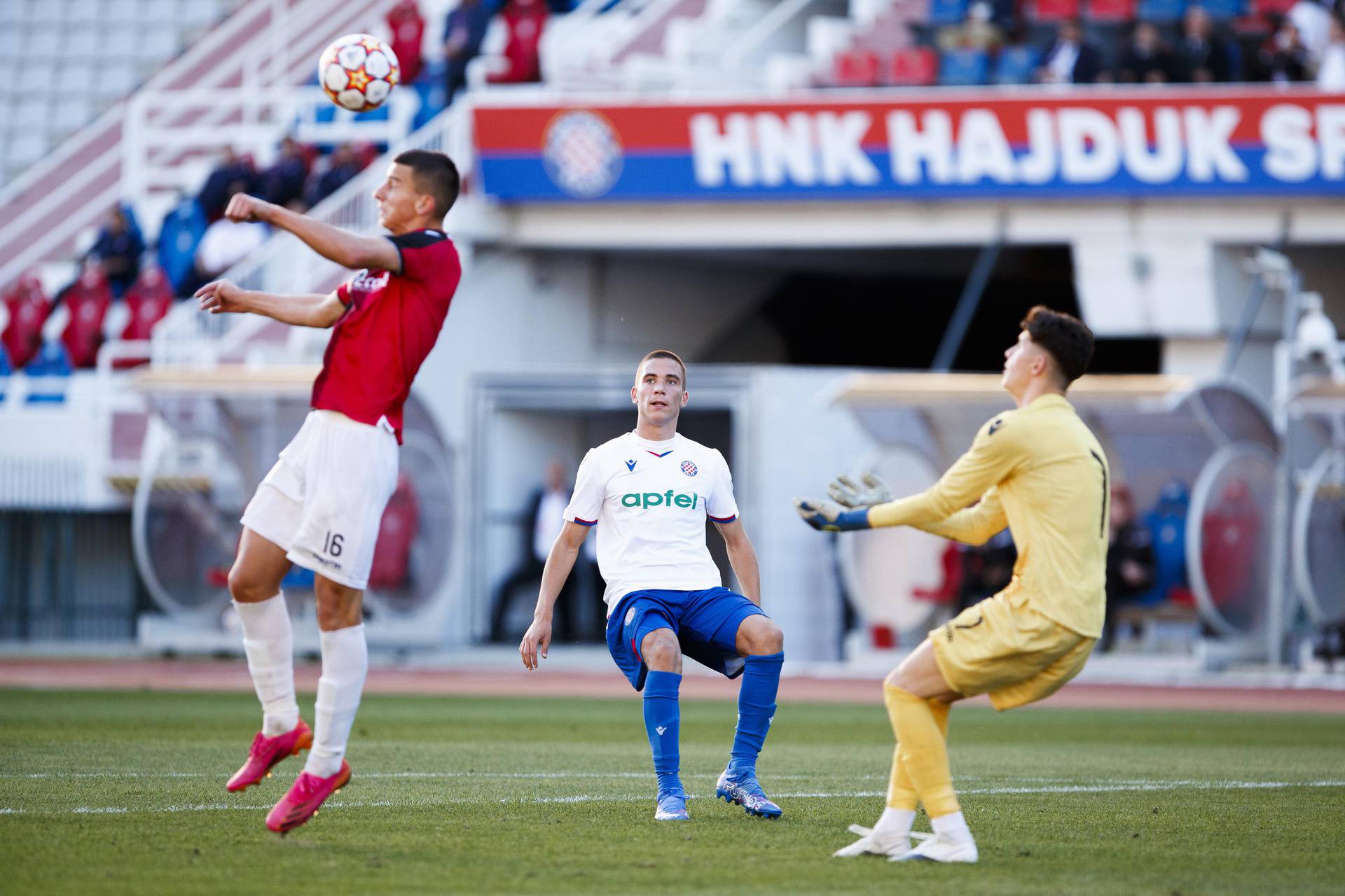 Uzvratna utakmica prvog kola Lige prvaka mladih, Hajduk - Škendija