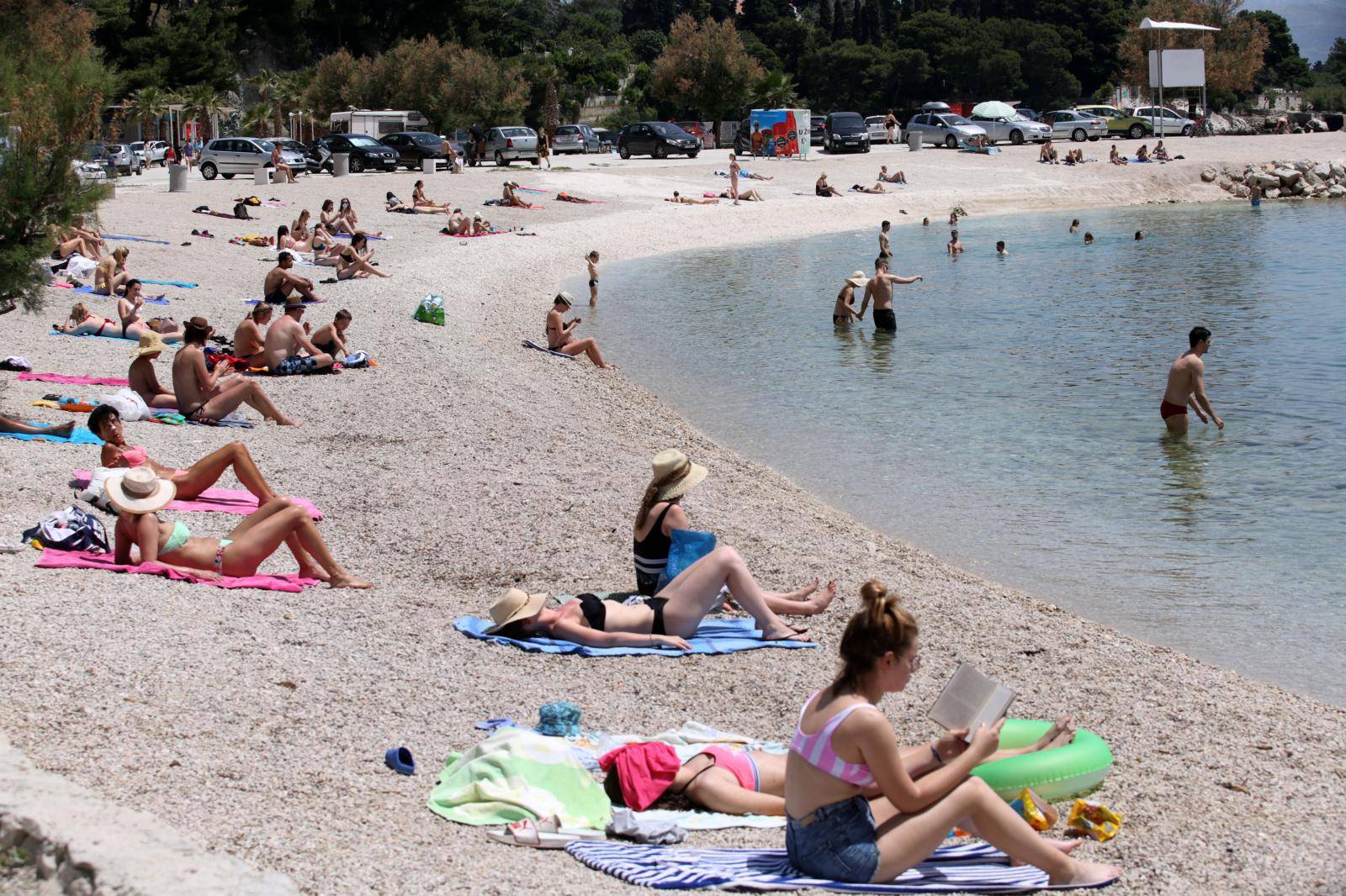 Split: Spas od vruÄine mnogi pronaÅ¡li na gradskim plaÅ¾ama