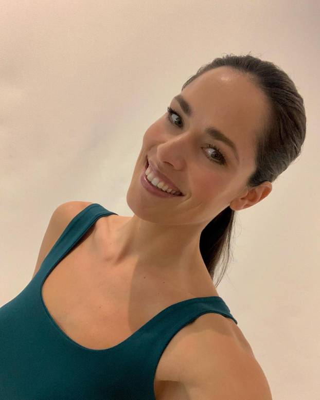 FOTO Trenirala pod bombama u bazenu, ljubila slavne sportaše i postala broj 1. Ovo je njen put...