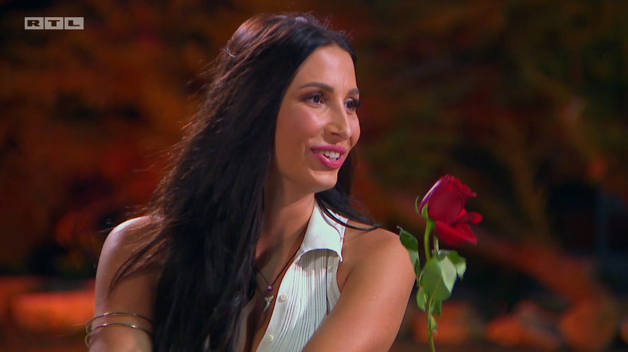 Šime izveo Marinelu na spoj, a gledatelji 'opleli': 'Vidim samo prijateljski odnos, nije iskrena'