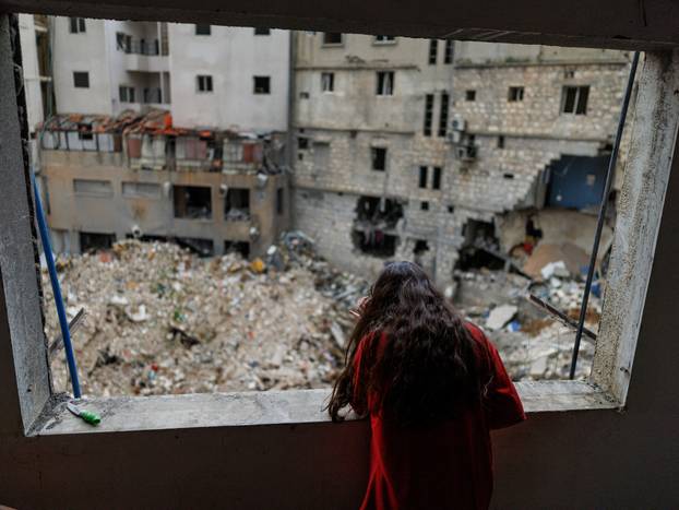 Displaced people return to their homes after a 10-day ceasefire between Lebanon and Israel went into effect.