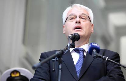 Josipović: Ne pitajte političare o istragama koje su u tijeku