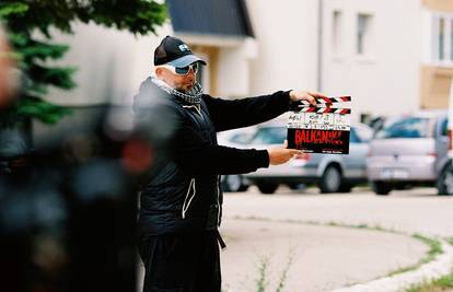 Balkanika TAMNA STRANA
