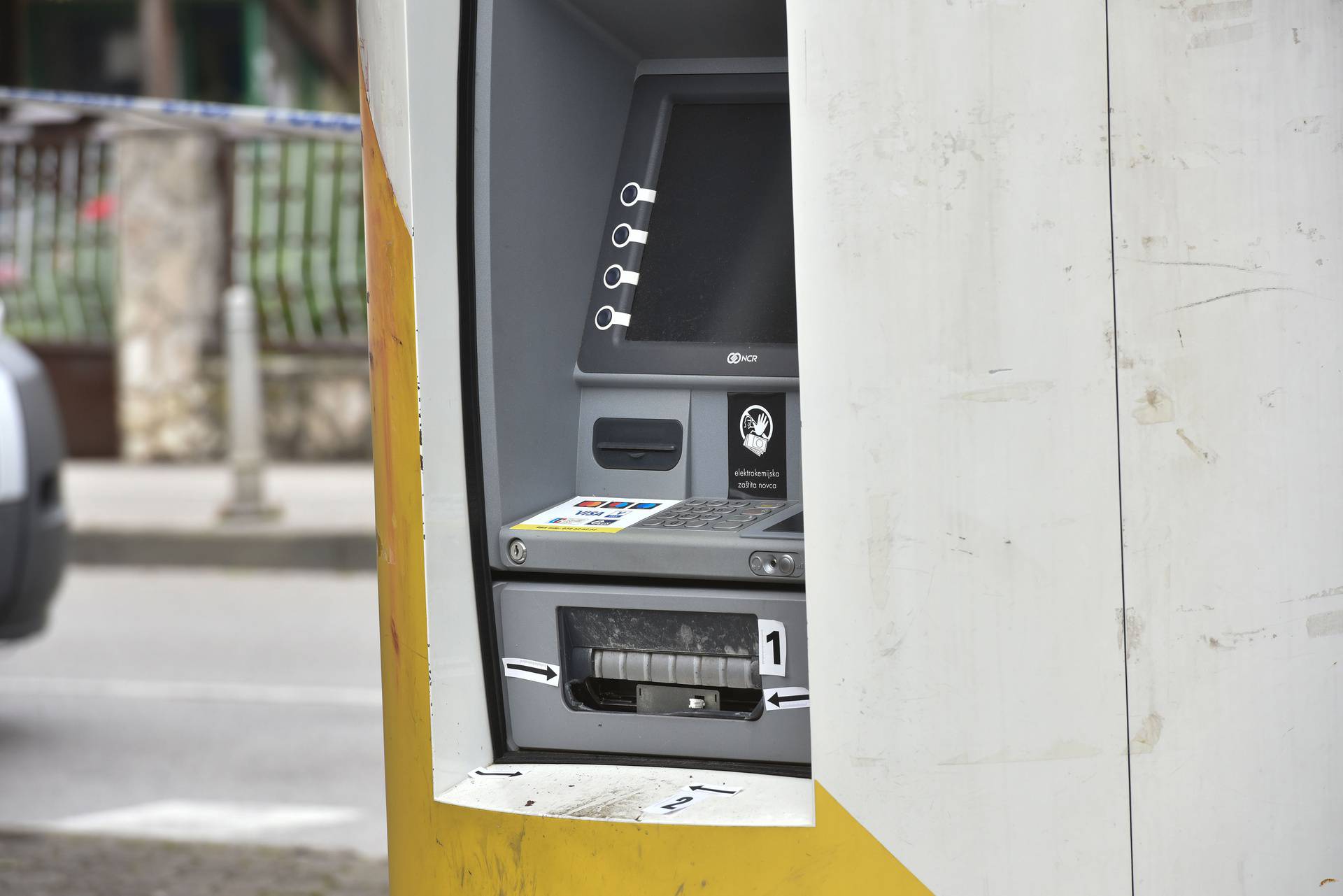 Zagreb: U Gajnicama raznesen bankomat