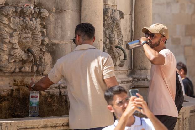 Dubrovnik: Toplinski val na jugu Hrvatske
