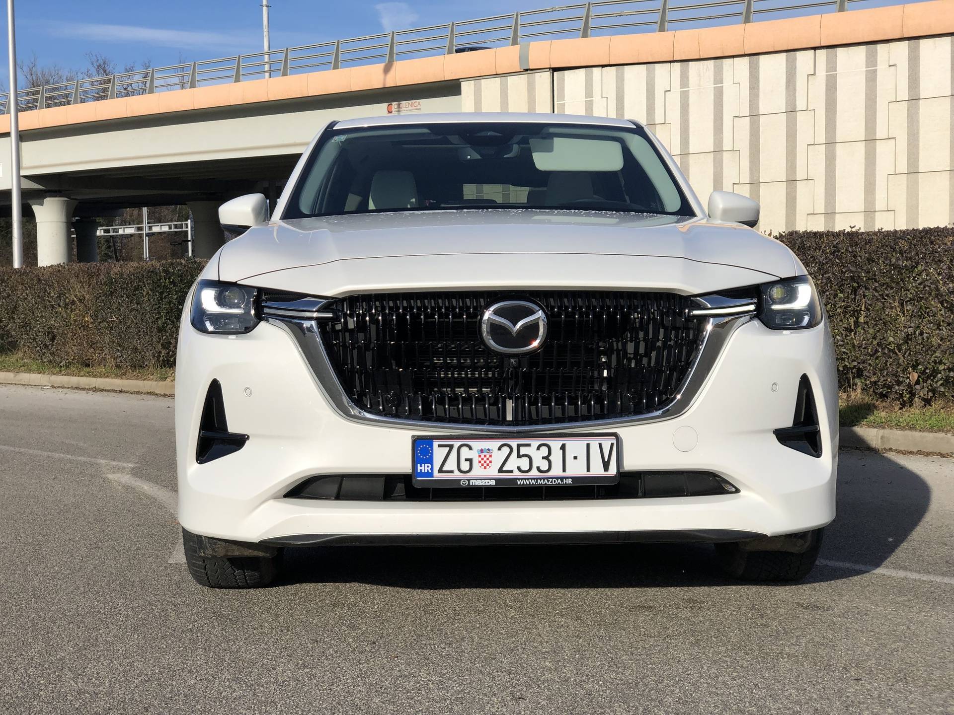 CX-60: Najimpresivnija Mazda ikada puna je snage i luksuza