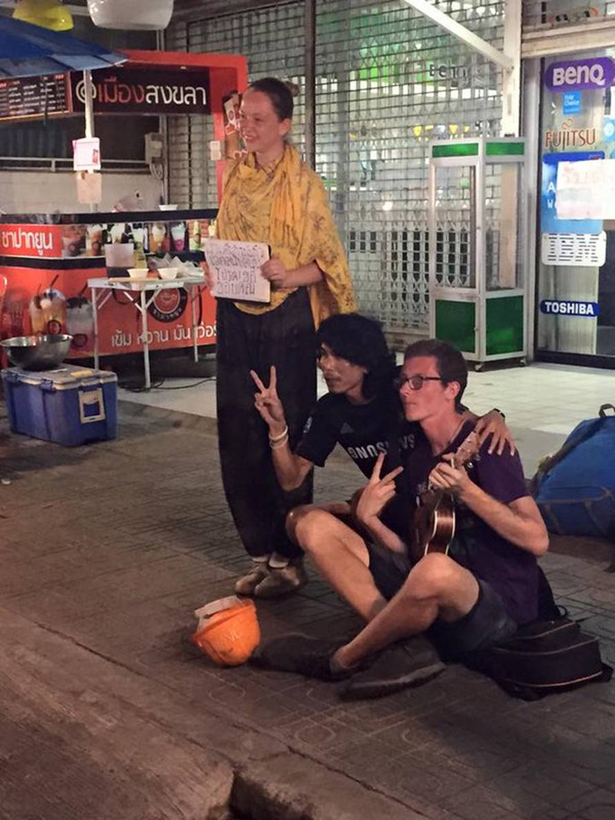 'Dajte mi za put po svijetu': Turisti bez srama prose novac