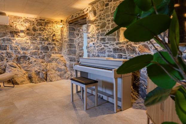 FOTO Kaštelet kod Opatije iz snova: Obnovili smo ga kako bismo očuvali obiteljske tajne