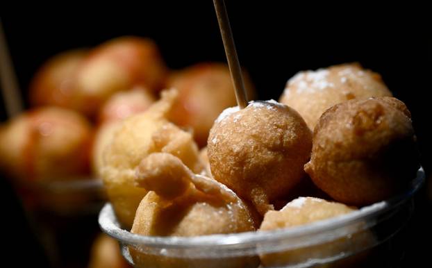 Zagreb: Advenstka ponuda na Zrinjevcu