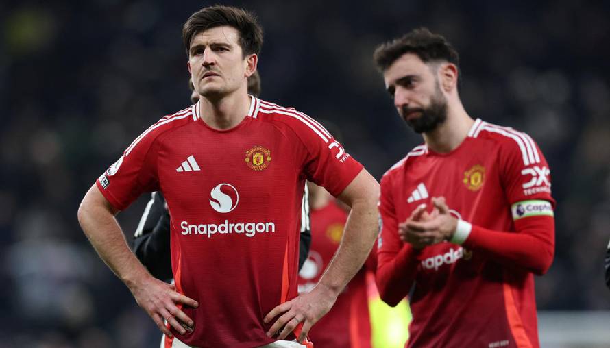 Premier League - Tottenham Hotspur v Manchester United