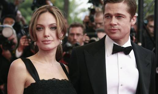 Angelina i Brad potpisali su predbračni od 1,8 milijardi kn