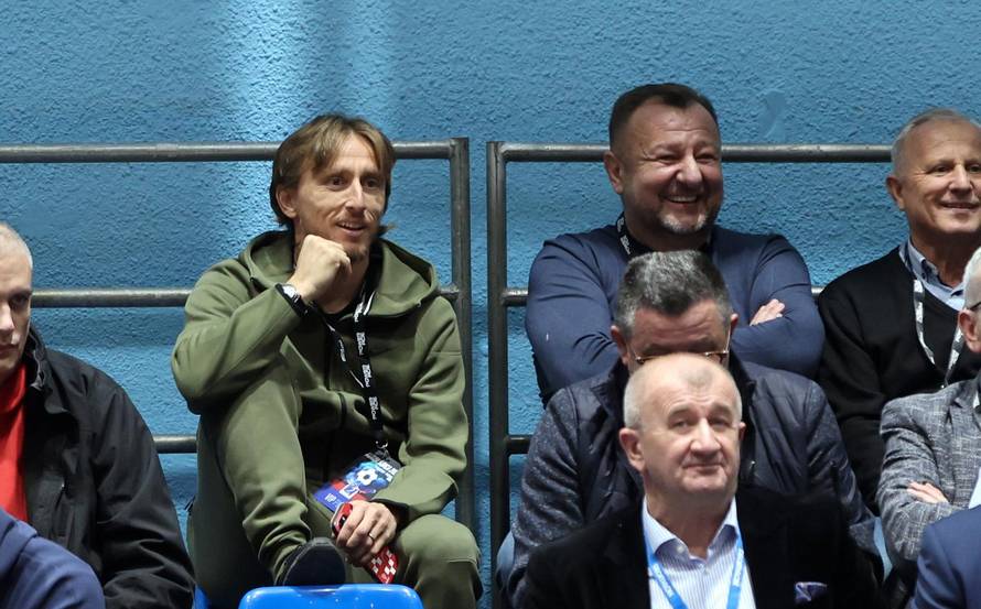 Zagreb:  "Kutija šibica", turnir za žene: ŽMNK MC Plus sveta Nedjelja - Caffe bar Lula - Ožujsko - Lučka Studio - Kartel zastupanje.