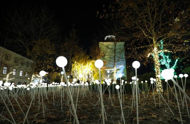 Zagreb: Mjese&ccaron;ev vrt u parku Bele IV na Gornjem gradu