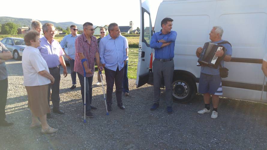 Bandić obećao sve: 9000 kuna za dijete, besplatan prijevoz...