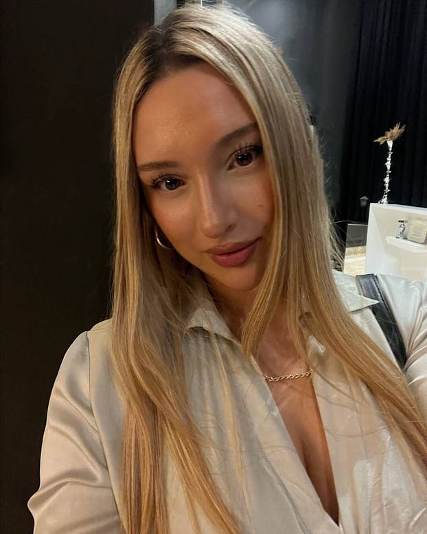 FOTO Cijeli svijet bruji o ovoj Turkinji, no ima jedna caka...