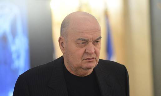 Legendarni crnogorski trener zavr&scaron;io u bolnici. Lije&ccaron;nici mu se bore za transplantirani bubreg