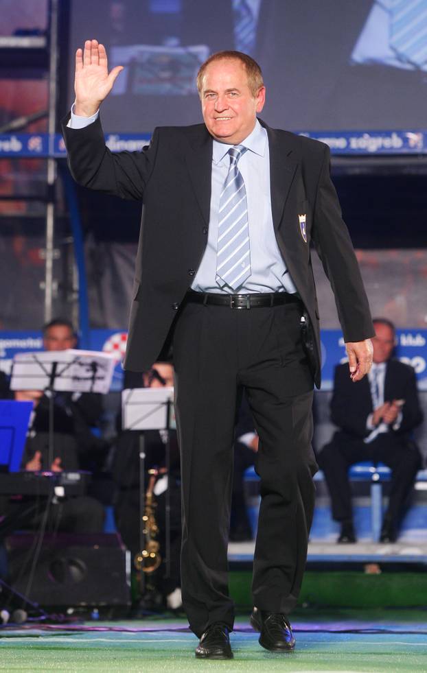 ARHIVA - Zagreb: Obilježena 40. obljetnica Dinamova osvajanja Kupa velesajamskih gradova