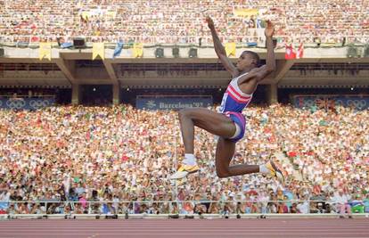 Carl Lewis: Sportaši, ne gubite osvojene medalje!