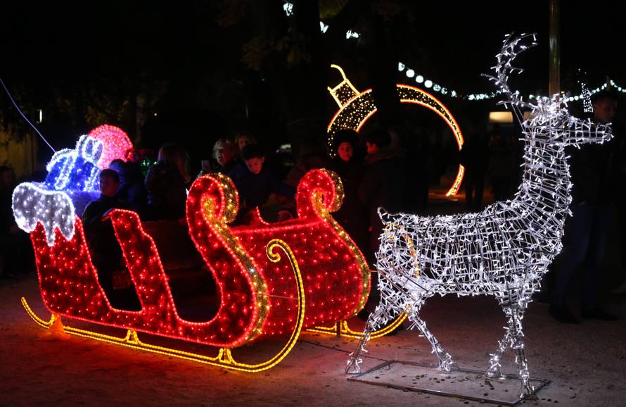 Adventi u Hrvatskoj: Gdje otići, što jesti i koliko ćete to platiti