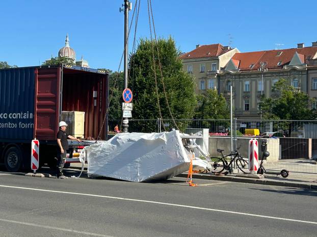 FOTO Nove stube za Importanne centar konačno stigle u Zagreb