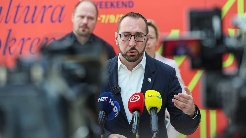 Tomašević osudio događaj u Benkovcu: 'Neka se festival Nosi se održava u Zagreb'