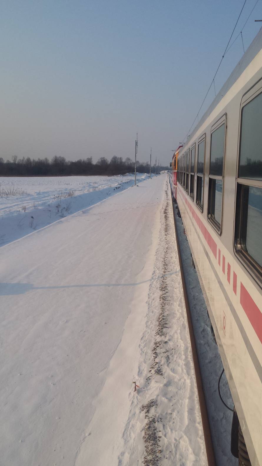 Vlak stao kod Vrbovca: 'Vani je bilo -12, a grijanje nije radilo!'