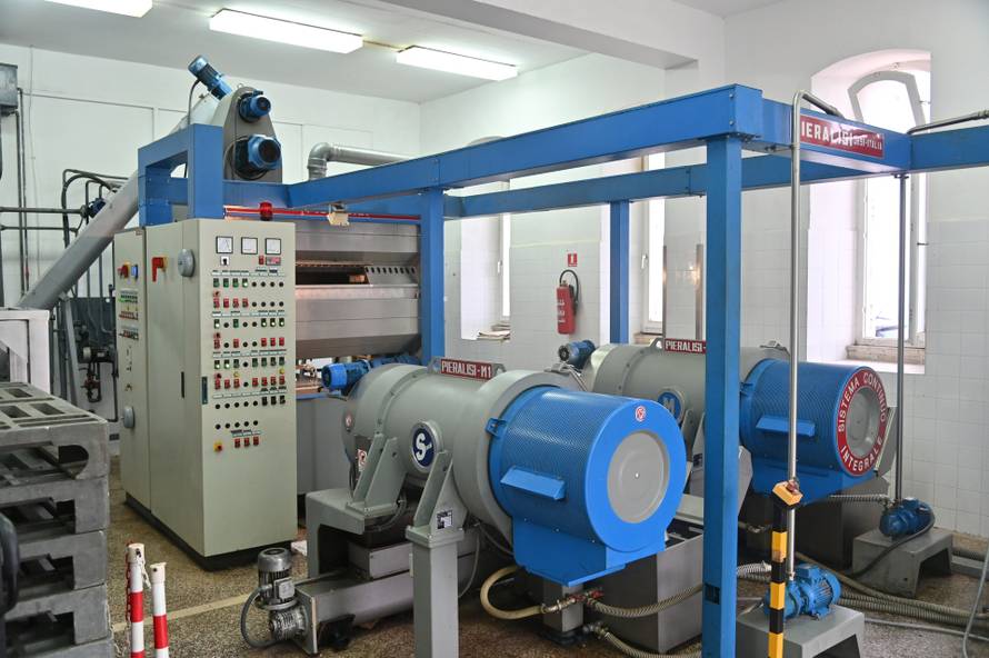 Proces proizvodnje maslinovog ulja u uljarskoj zadruzi Igrane