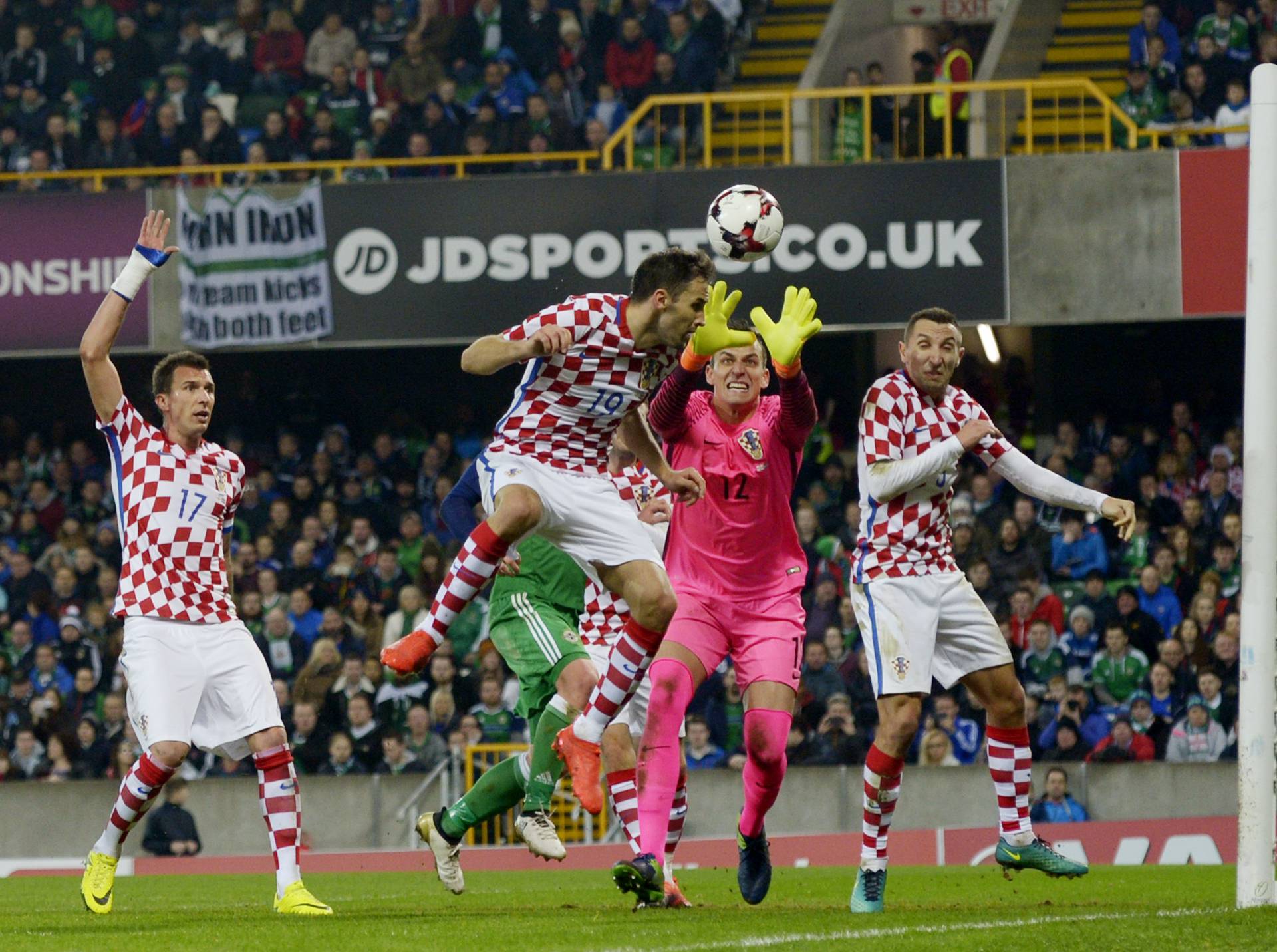 Croatia's Milan Badelj and Lovre Kalinic in action