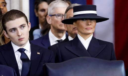 Barron Trump zatvorio cijeli kat zgrade zbog spoja! 'Popularan je među curama, sviđa im se'