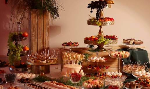 Mirisi djetinjstva iz ove slastičarnice vraćaju nas ravno za bakin stol