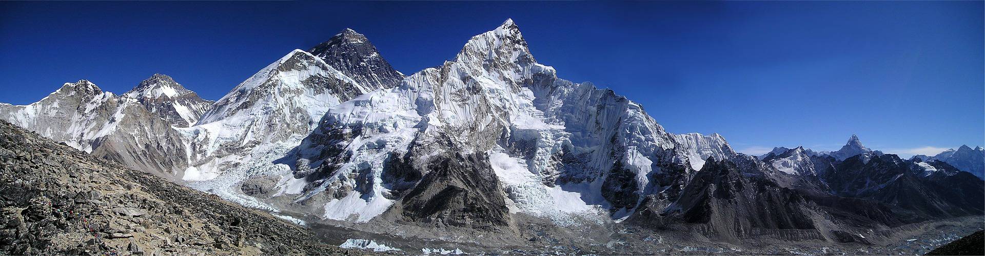 Otapaju se stotine leševa na Everestu, među njima i Hrvat