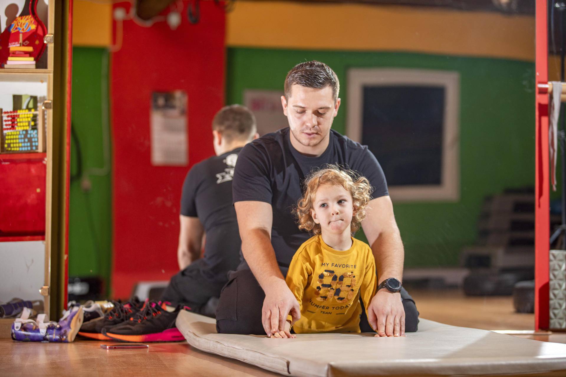 Stjepan (4) se od rođenja bori s bolestima, a sad je napravio prve korake: 'Mama, ja hodam'