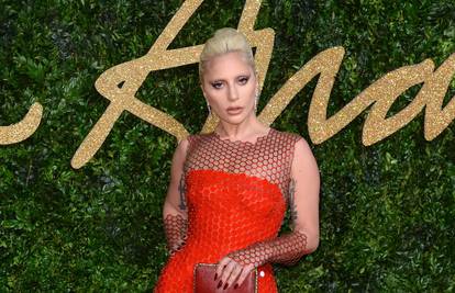 Bijesna Lady GaGa: Glazbena je industrija jeb... muški klub