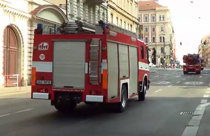 Spasili je vatrogasci: Žena upala u potok, nije mogla izaći