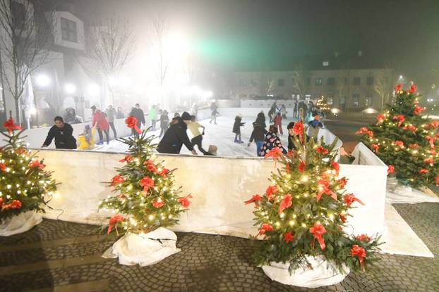 Advent u Đurđevcu priovalči mnoštvo posjetitelja 