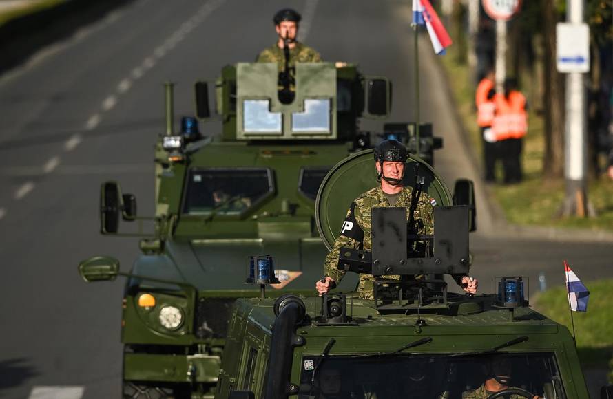 Vojni mimohod - izbor najboljih fotografija