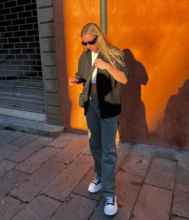 FOTO Vatrena igračica izabrana na draftu, igrat će s djevojkom