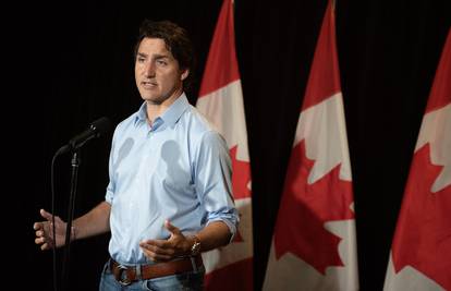 Justin Trudeau: Kanada šalje vojsku u borbu protiv požara, evakuirano preko 35.000 ljudi