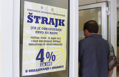 Prosvjetari ne odustaju: Štrajk ide dalje, traže povišicu od 4%