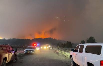 Požari pustoše Oregon, stotine napustile domove: 'Najgore je što ništa ne možete ni učiniti'