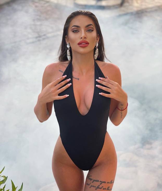 FOTO Hana (opet) prekinula sa Goranom pa operacijom stanjila struk: Evo kako sada izgleda